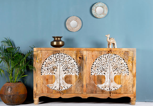 Hand-carved mango wood sideboard with Tree of Life motif, whitewashed finish, and four storage compartments; artisanal mango wood furniture for dining rooms, entryways, or living areas, 180 × 90 × 40 cm.