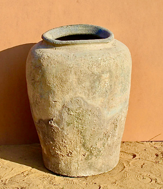 Antique Indian clay vase with aged finish – a Bali style clay vase ideal for Indian home decoration and boho-inspired interiors.