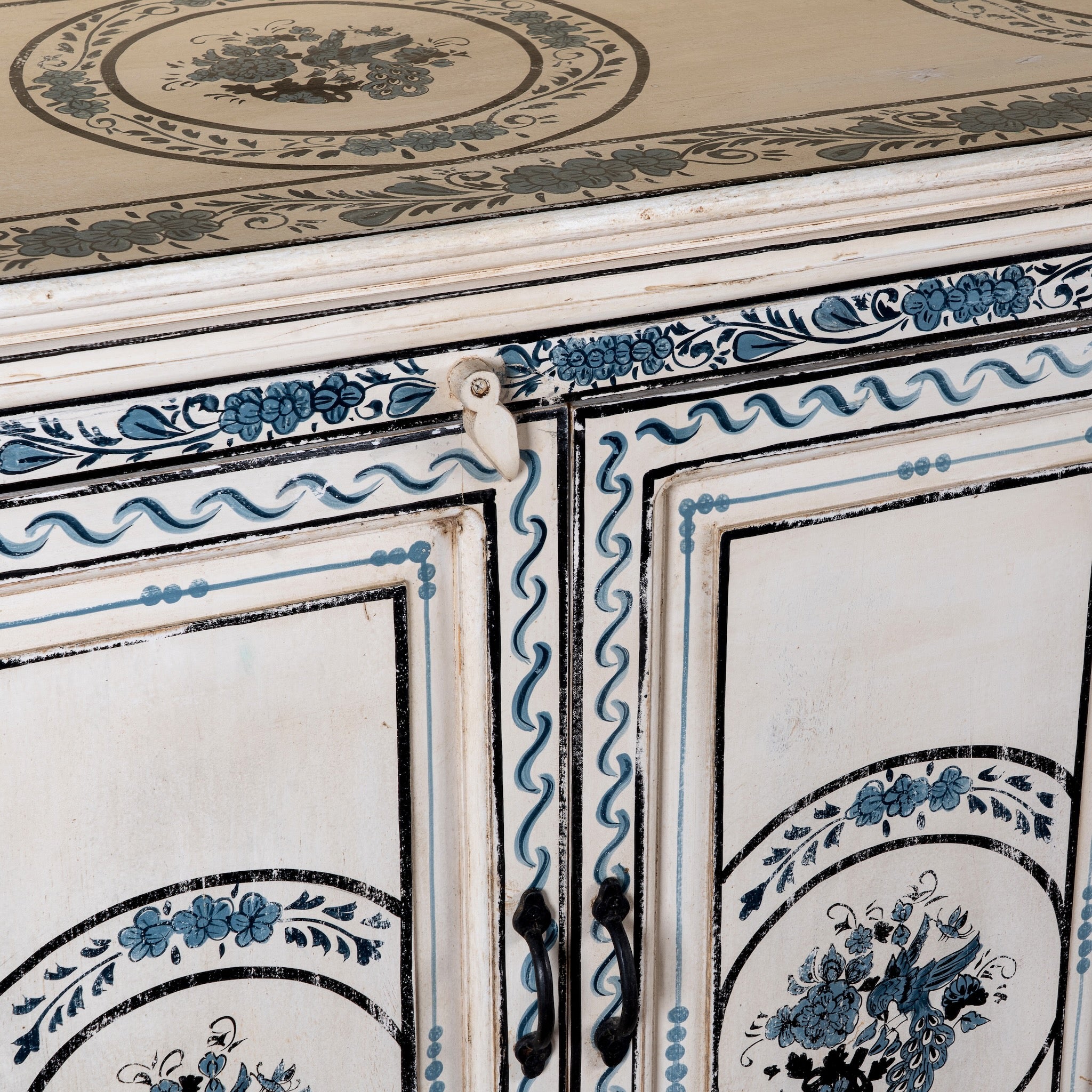 Close up image of a Suchi limited edition reclaimed wood sideboard with Delft inspired hand painted motifs 170cm