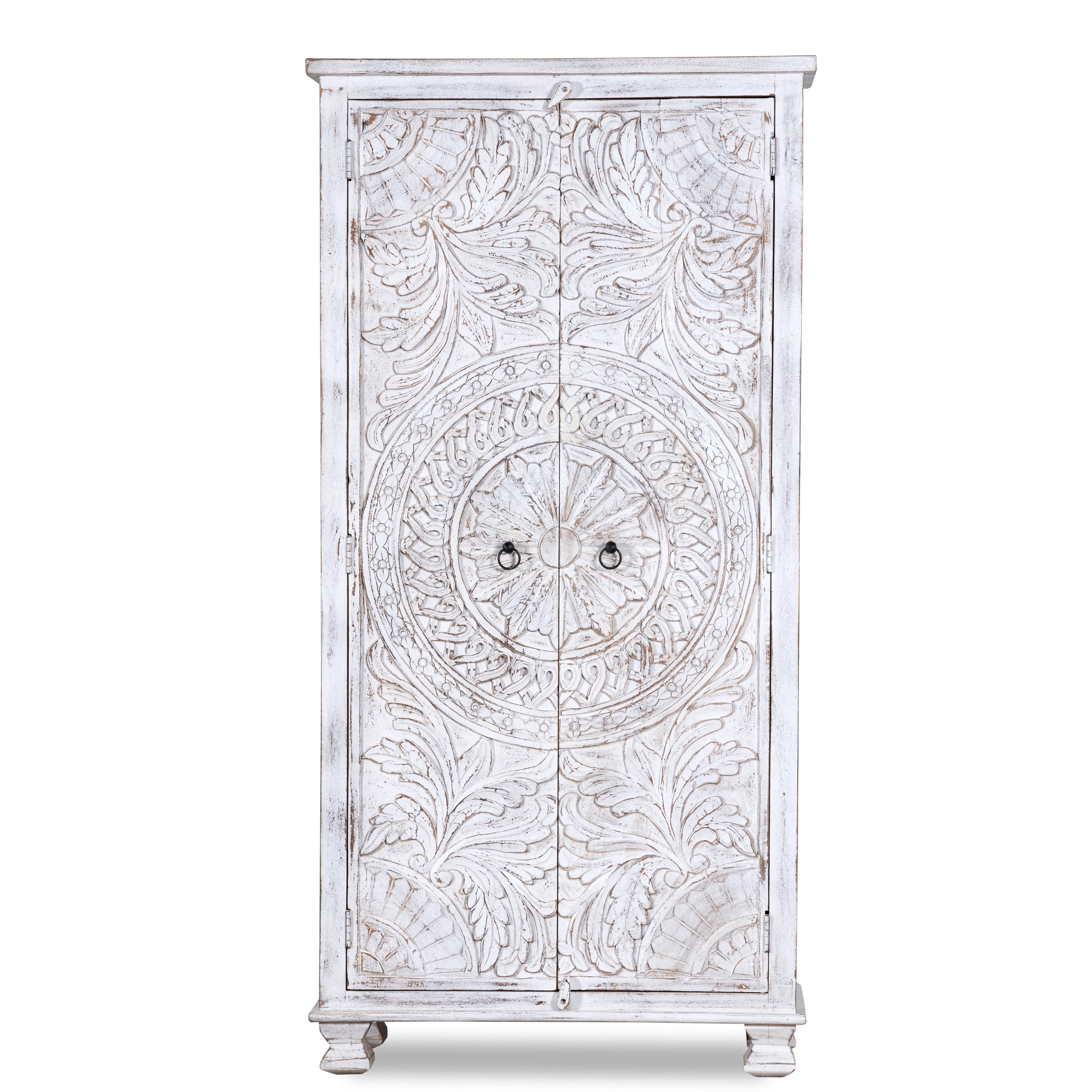 Handgeschnitzer, 2 türiger Schrank aus Mangoholz, gefertigt in Indien in mediterranem vintage Stil.