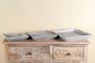 Set of 3 square white marble plates Nakul in varying sizes with sloped edges. A vintage home accessory and unique Indian decoration ideal for fruit, towels, or toiletries in vintage home decor settings.