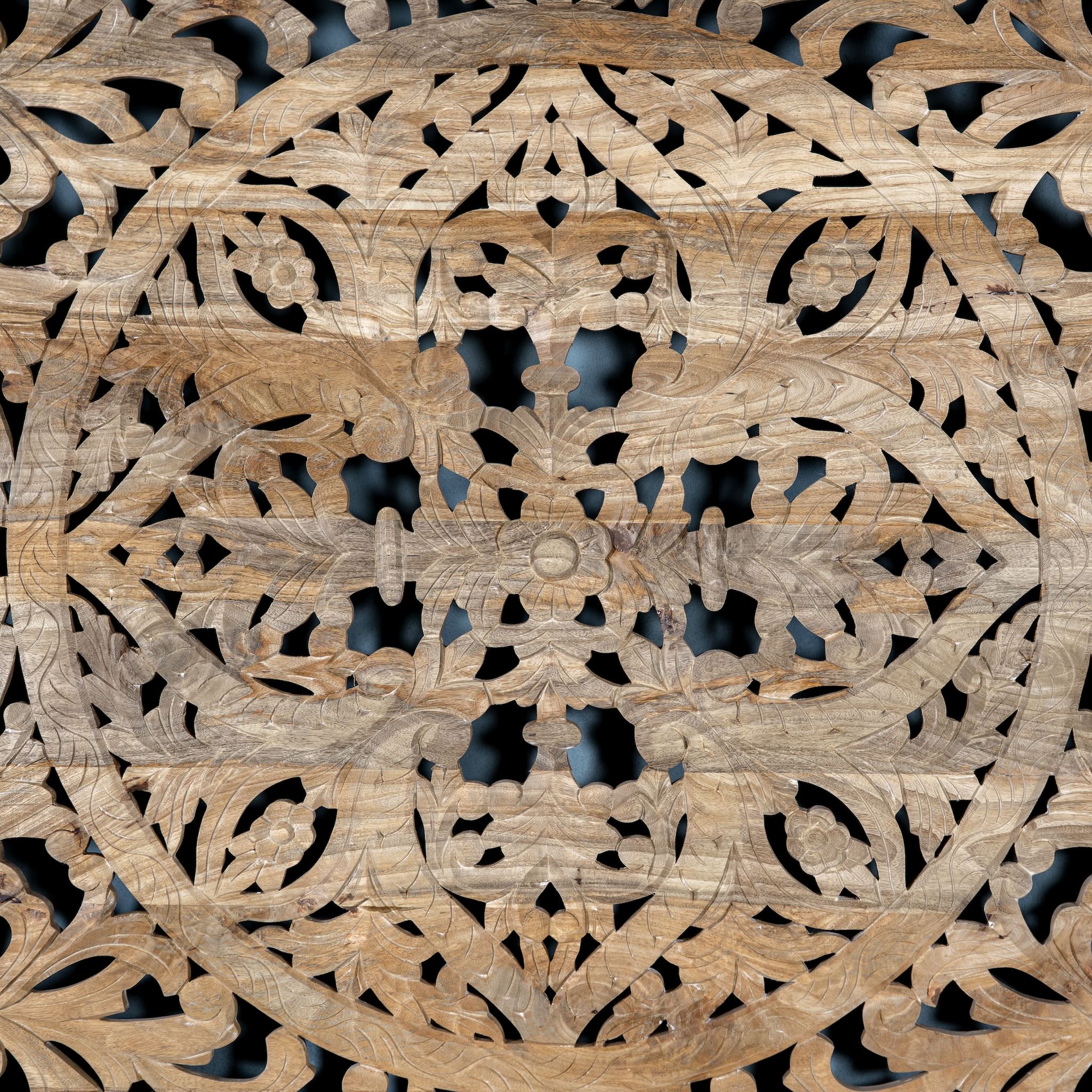 Close up image of the Nirvi Canopy bed frame, mattress size 180x200cm, hand carved Mango wood in bleached Ibiza design.
