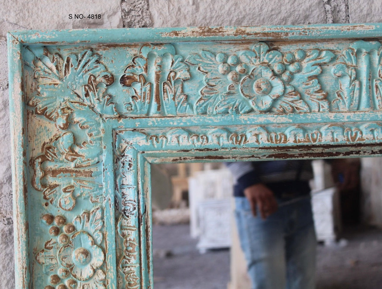 Subha, hand-carved indian mirror