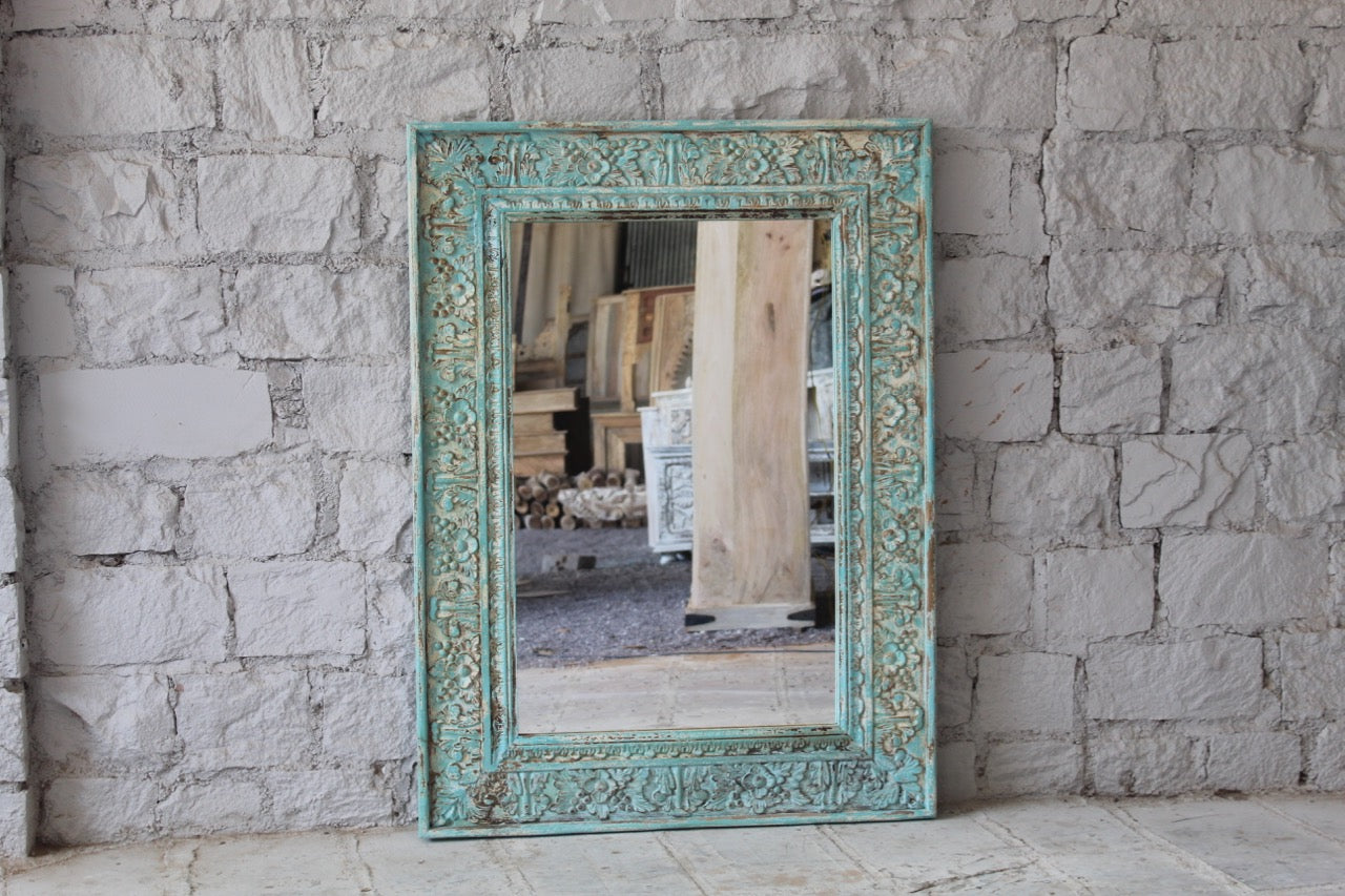 Subha, hand-carved indian mirror