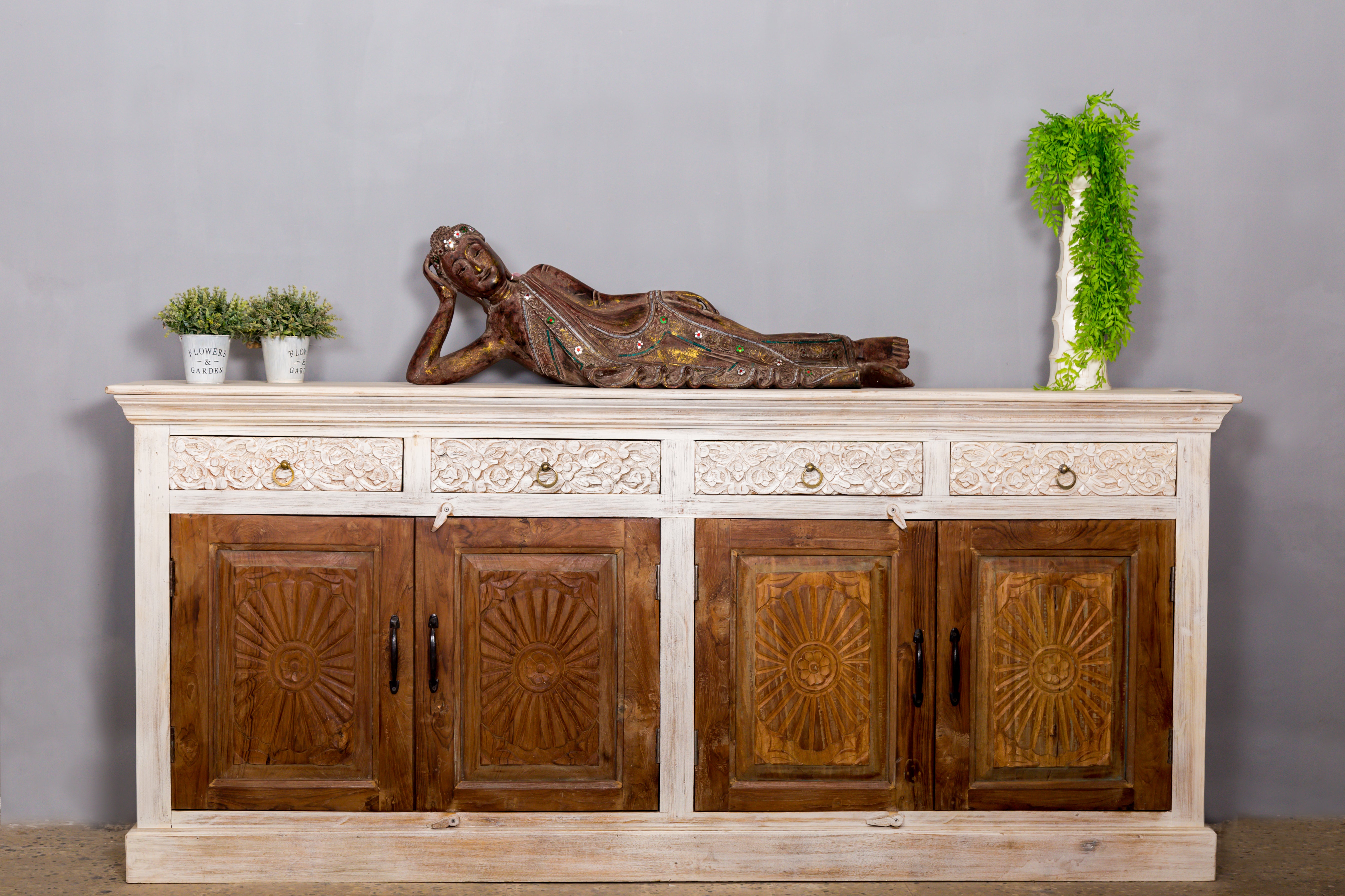 Ina, antique indian-style sideboard